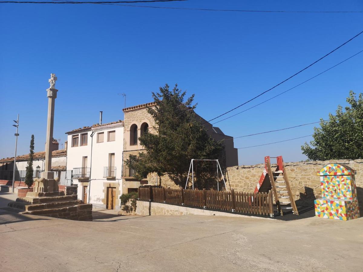 فيلا Casa Dolors Ossó de Sió المظهر الخارجي الصورة